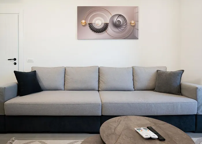 Deha Port View 公寓 Durrës